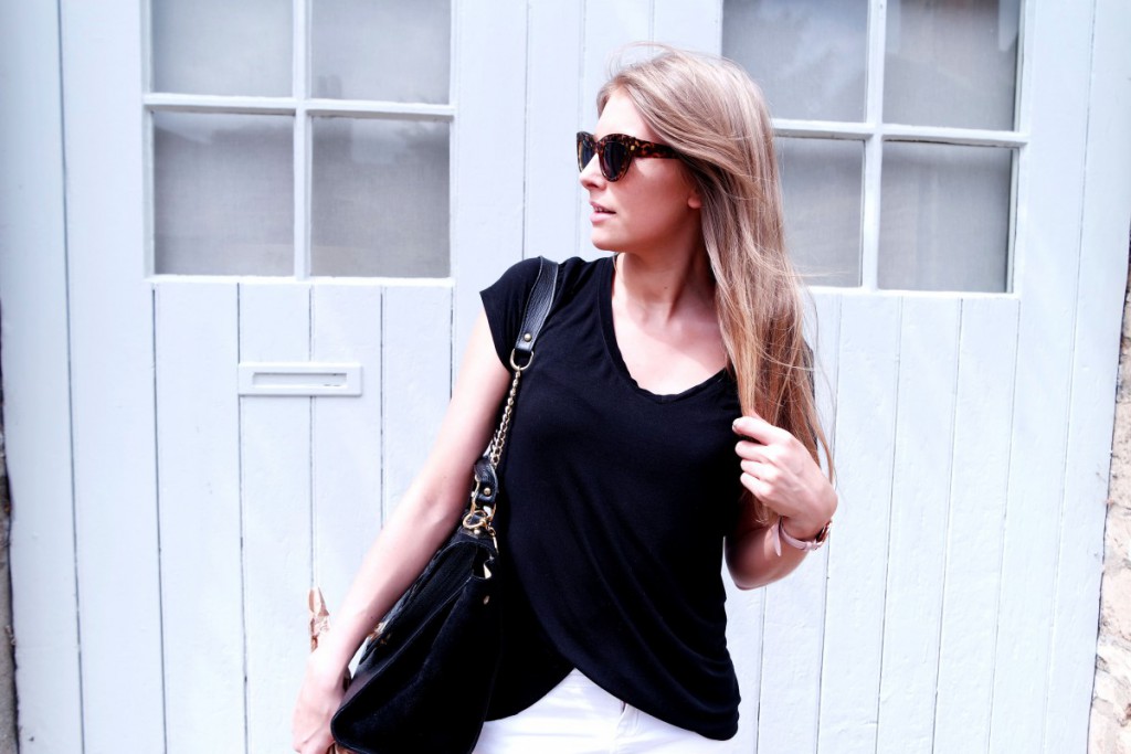 Monochrome Summer Style 2