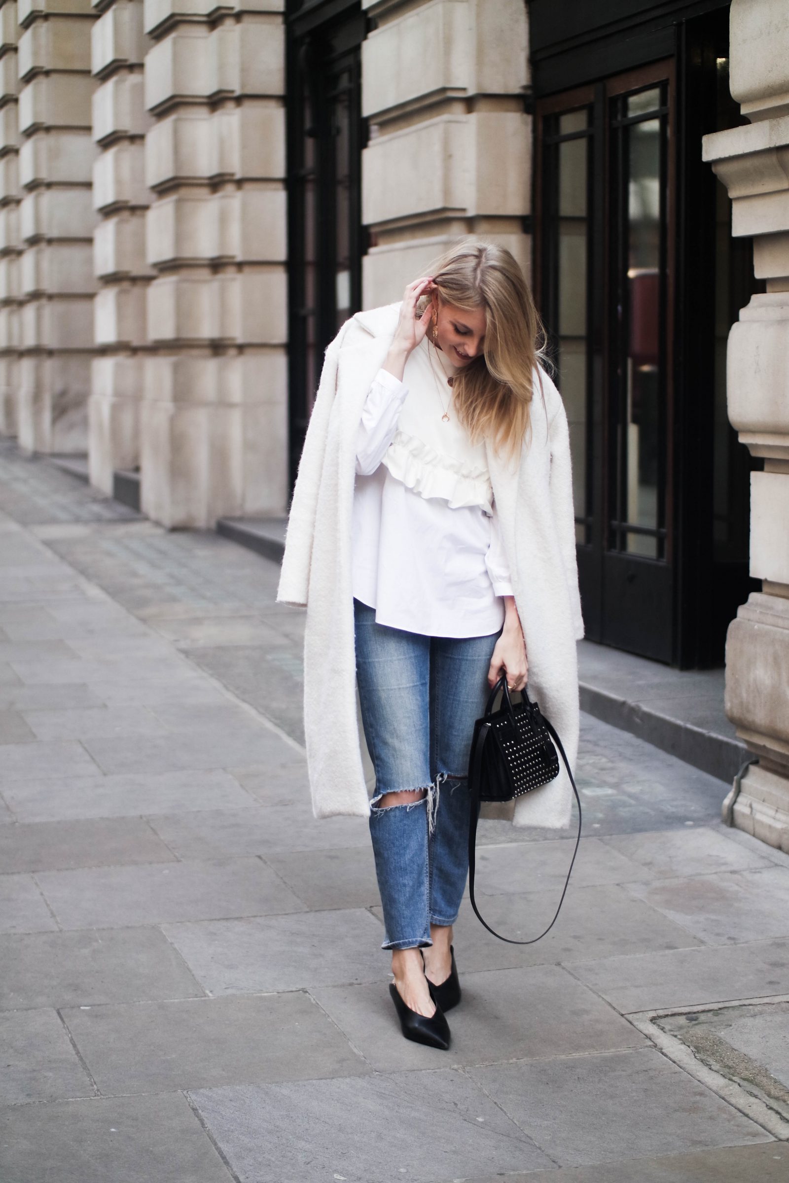 LFW Day 1 - Blogger Outfit Street Style