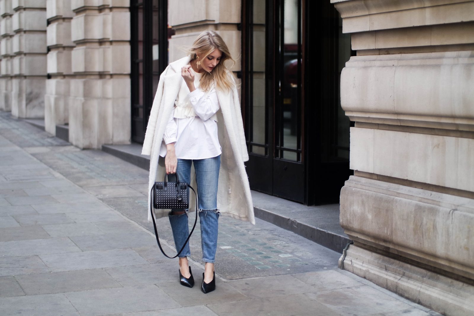 LFW Day 1 - Street Style 