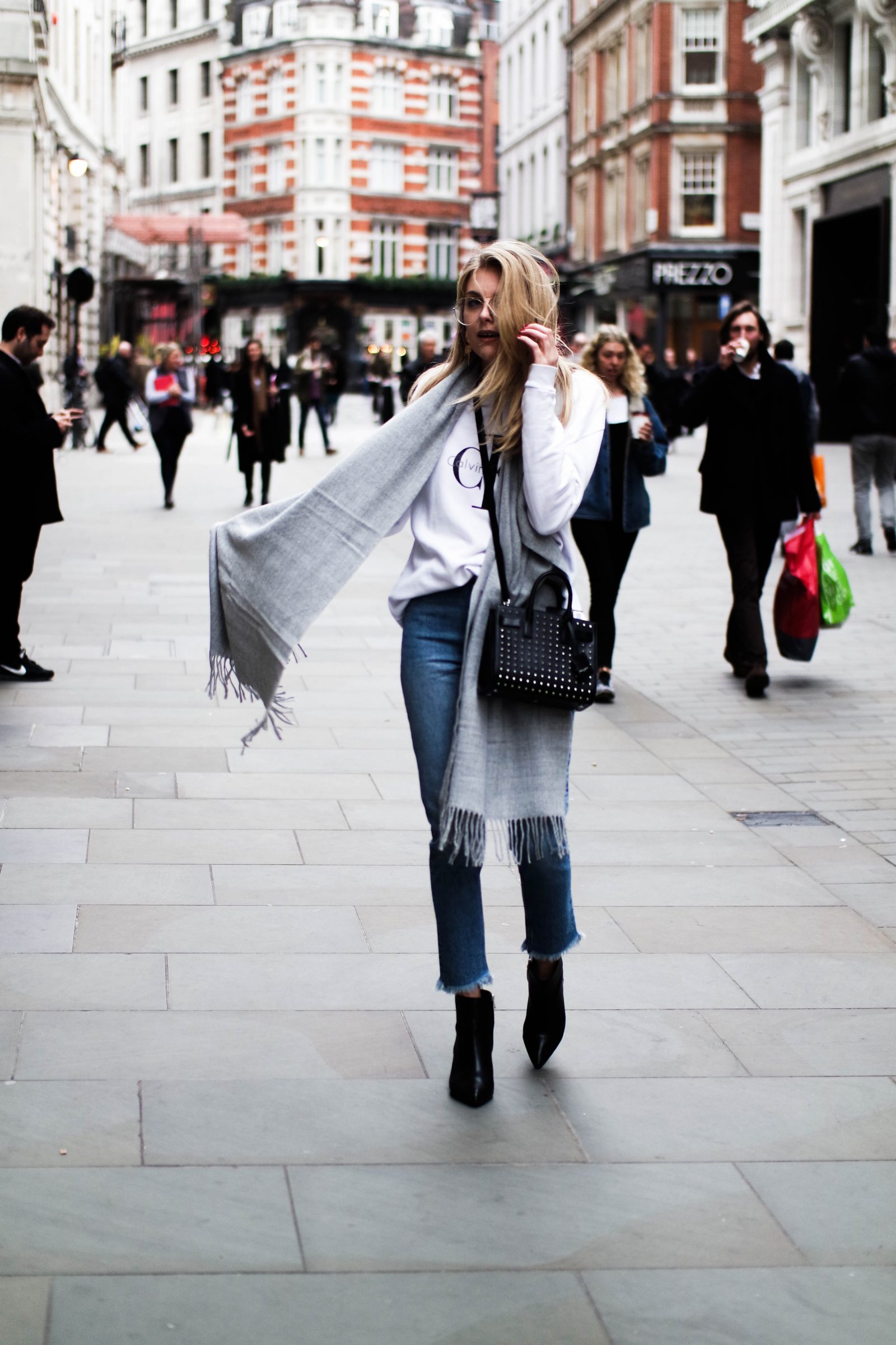 LFW Day 4 Comfy & Casual - Fashion Blogger Style 