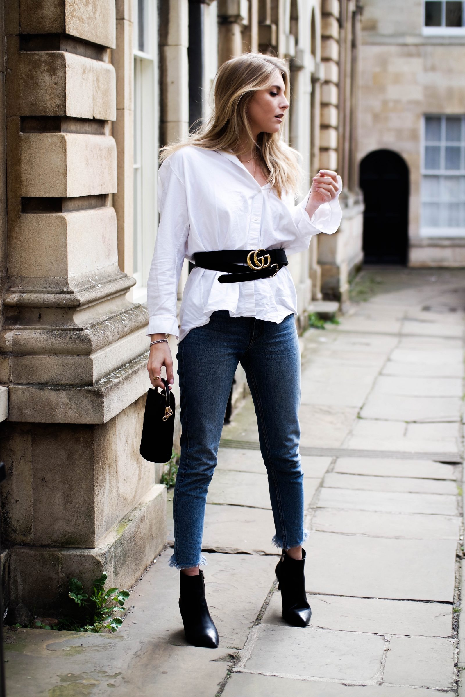 The New Way To Wear Your Statement Belt - Fashion Blogger Street Style