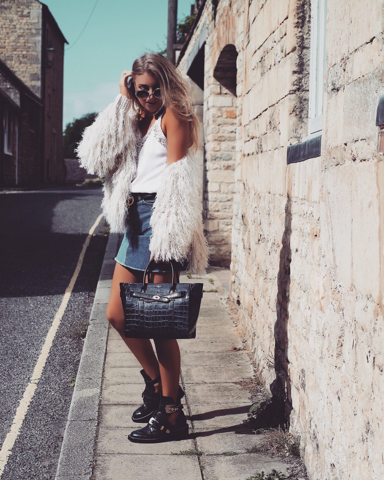 Mulberry Bayswater - Shaggy Knit Street Style