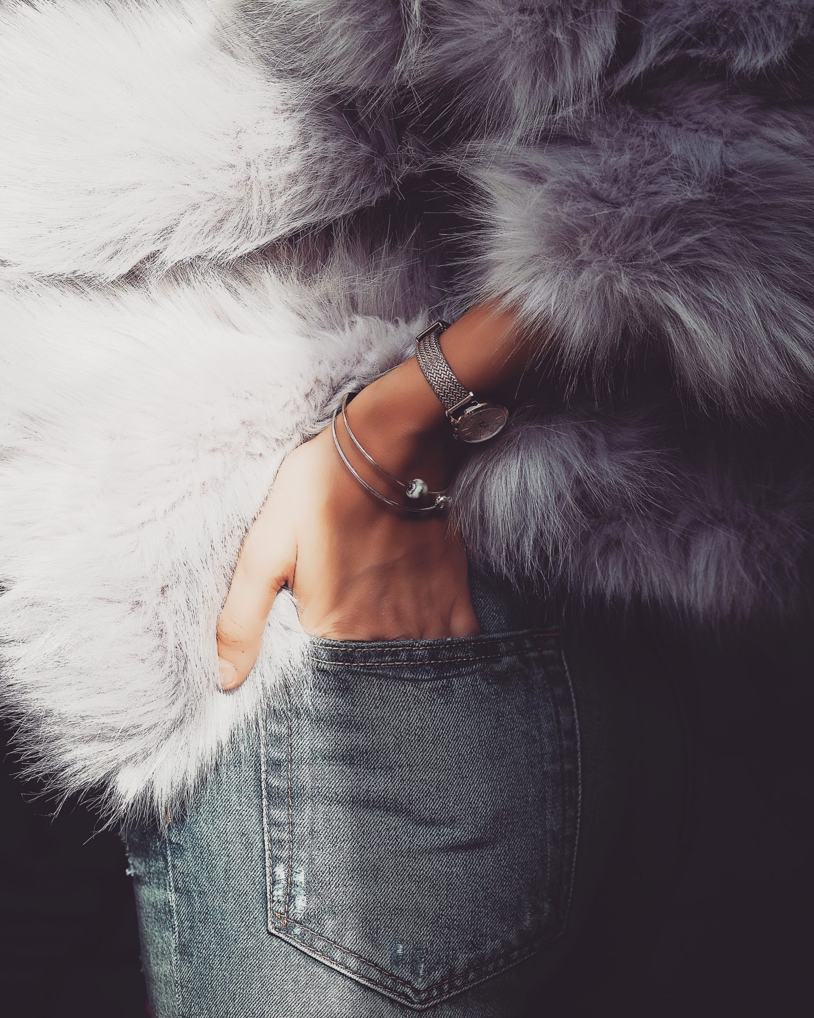 Fashion Week Prep - Faux Fur Coat 