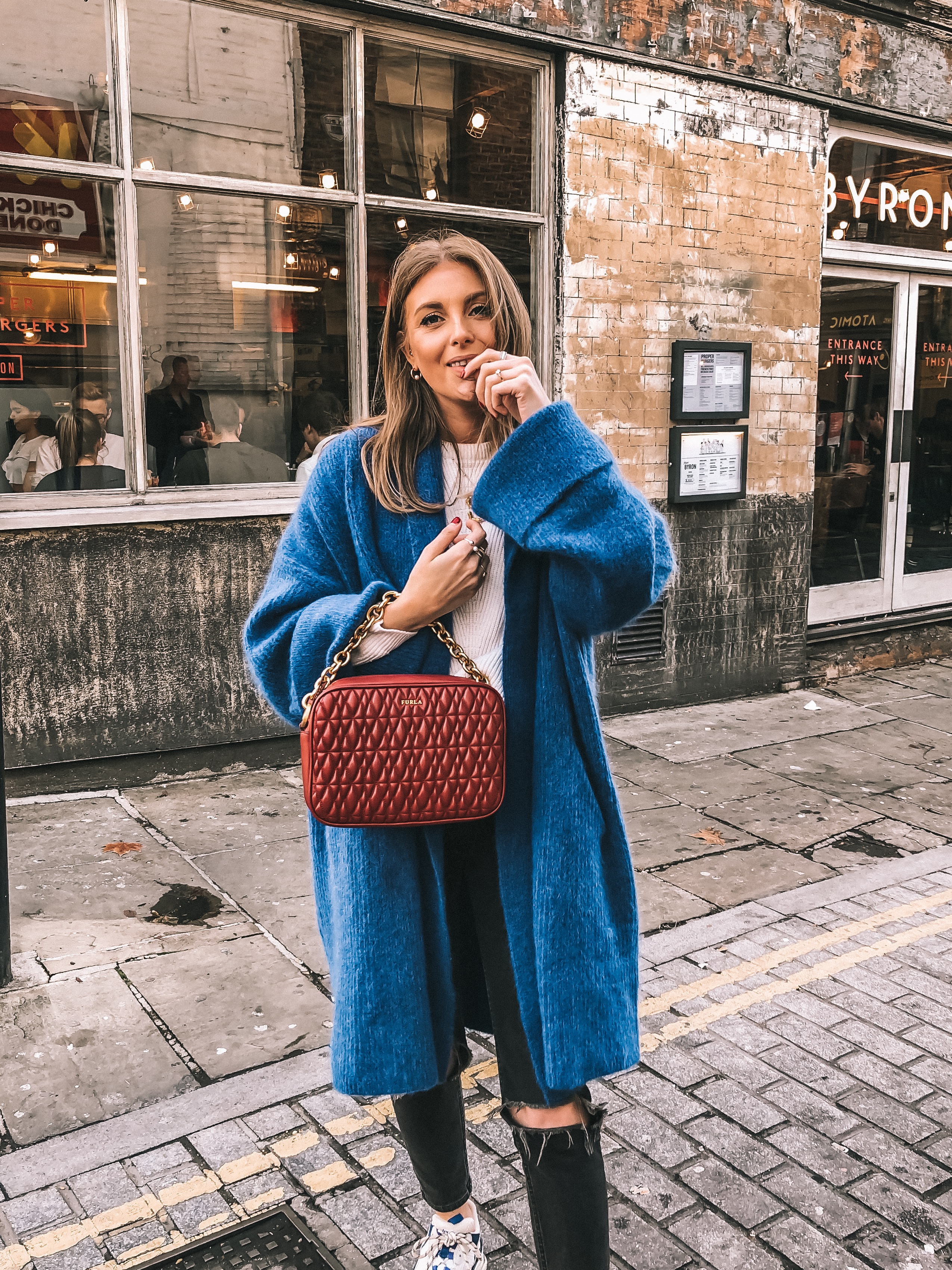 Best Knitwear - & Other Stories Blue Chunky Knit - London Street Style - Sinead Crowe