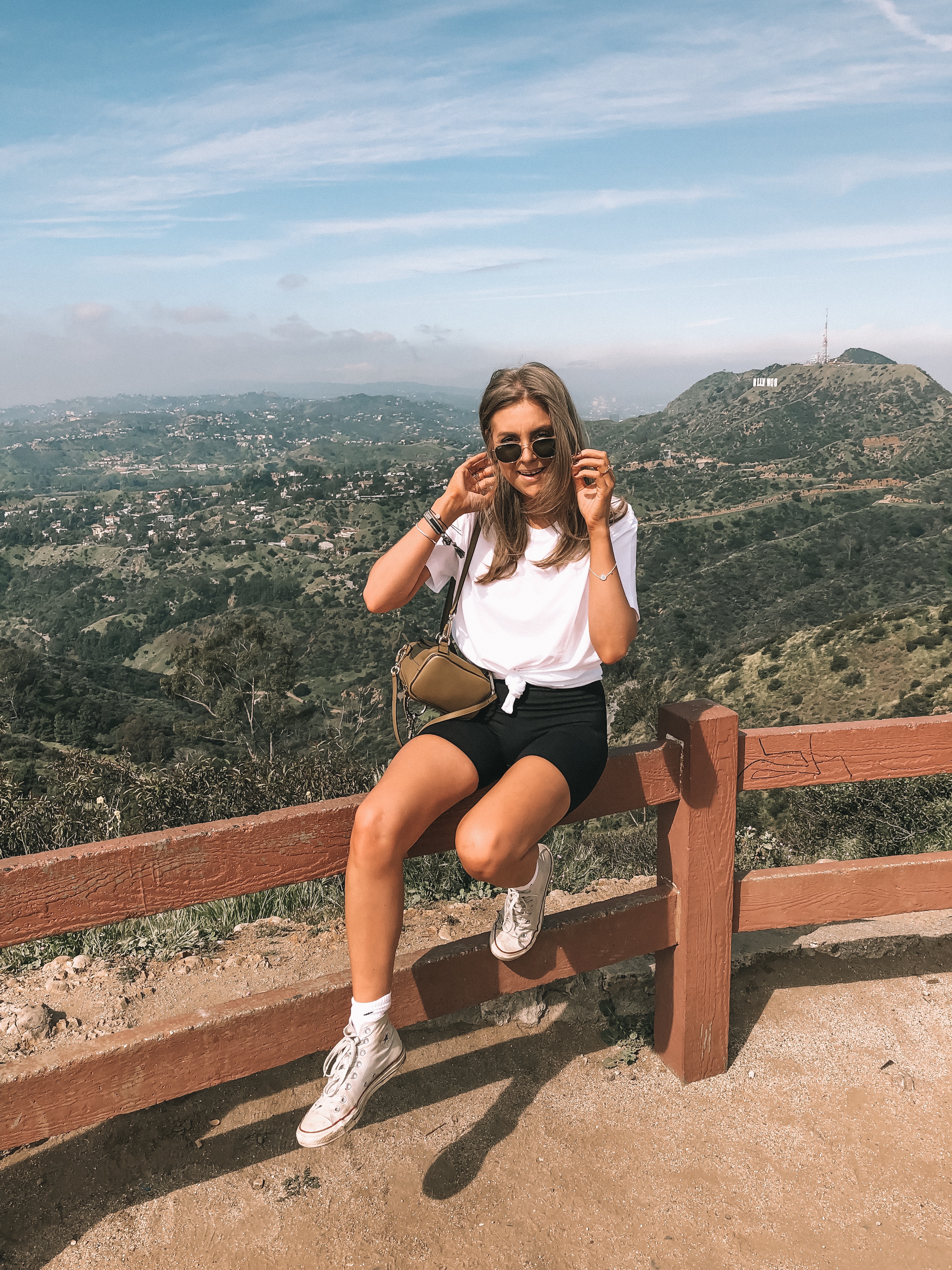 spring hiking outfit