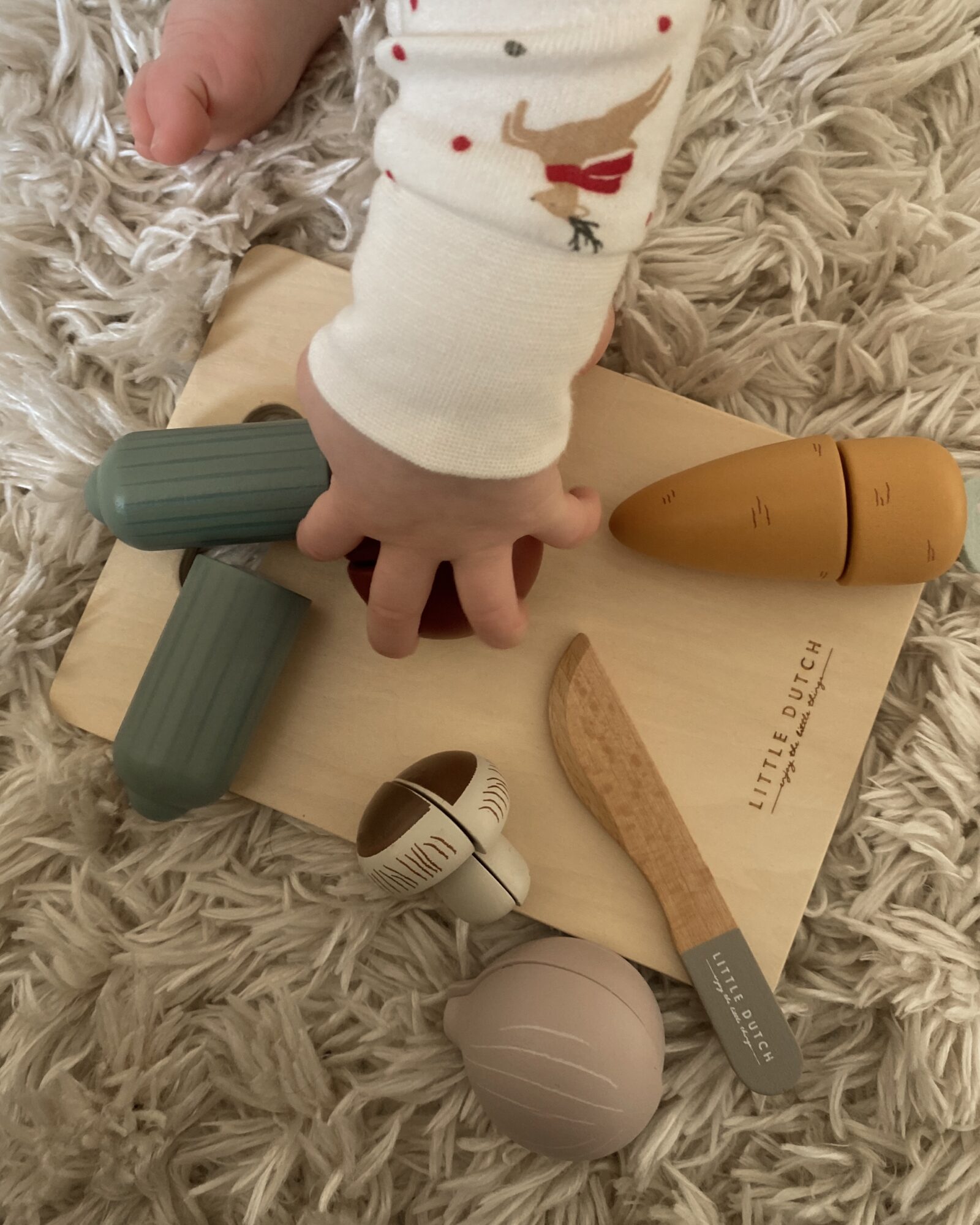Natural-Baby-Shower-Gift-Guide-Vegetable-Toys